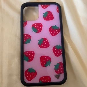 iPhone 11 wallflower case